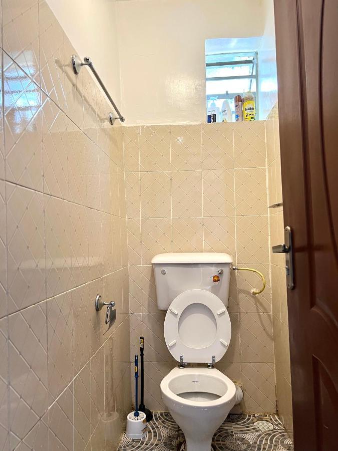 Cozy 1Br Milimani Apartment Kisumu Ngoại thất bức ảnh